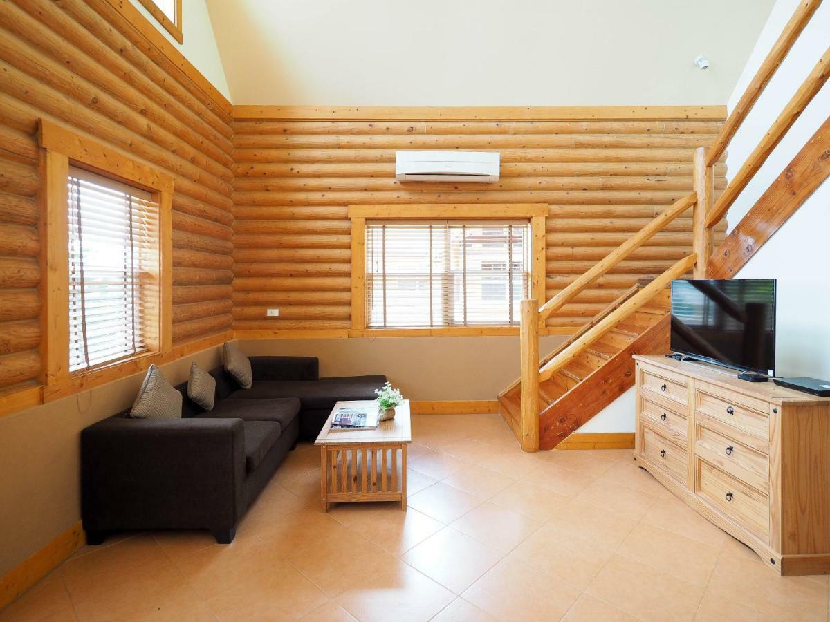Toscana Log Home Ban Nong Rua Exteriér fotografie
